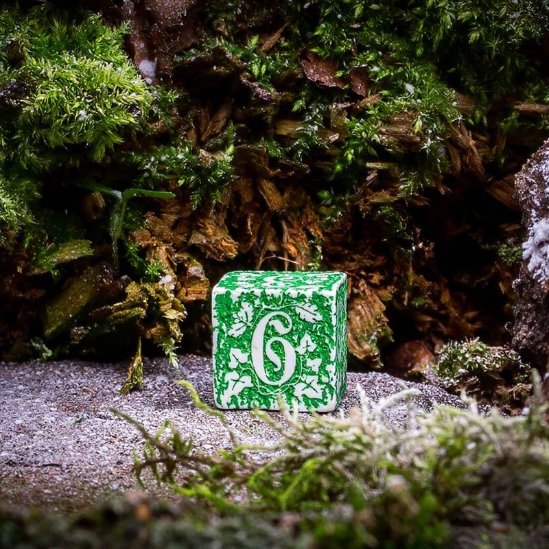 Set di dadi Forest Tundra bianco e verde