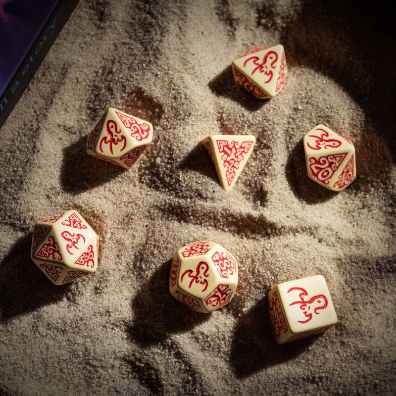 Set di dadi Call Of Cthulhu Masks Of Nyarlathotep Beige e Bur